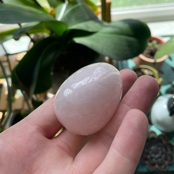 Rose quartz crystal - Picture 2 of 4